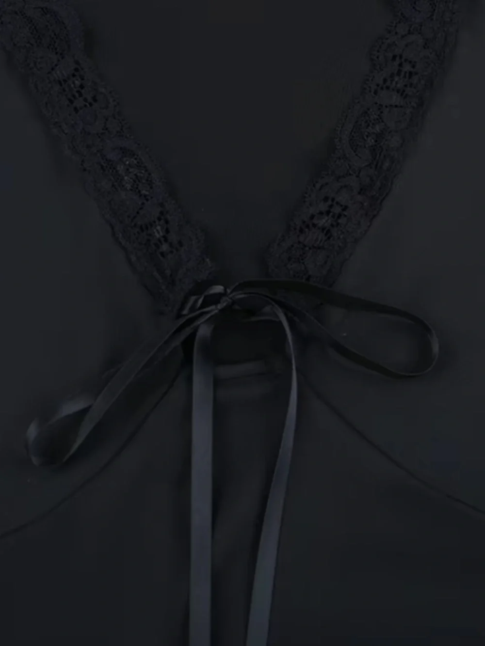 LACE TOP🖤 - Picture 3 of 5